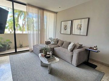Departamento en venta en Col. Campestre, Mérida