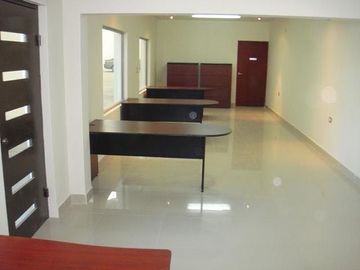 Bodega en Renta 450m2, Burócratas Moctezuma