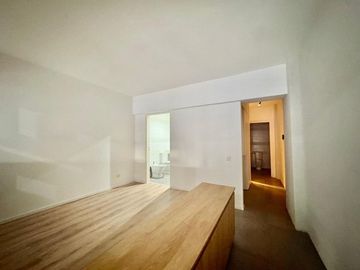 Venta loft divisible balcón Villa Pueyrredón