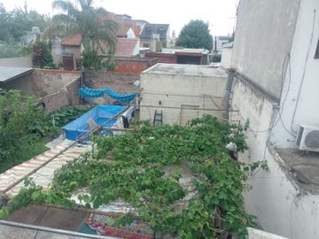APTA CREDITO!VENTA DE CASA 3 AMBIENTES CON LOCAL..