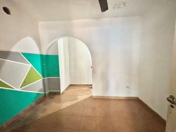 CASA 3 AMB S/LOTE DE 226 M2 LANÚS PERMUTA