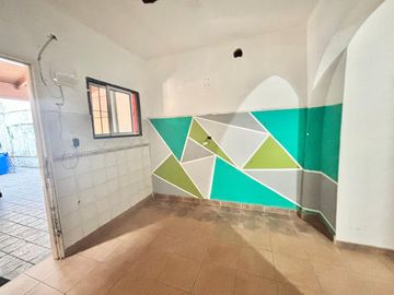 CASA 3 AMB S/LOTE DE 226 M2 LANÚS PERMUTA