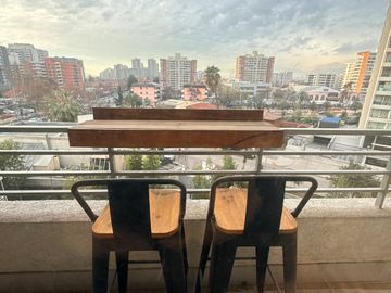 Depto 2 dormitorios 2 baños Amoblado Estacionamiento y Bodega Av Macul 3474   RM