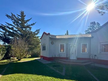 Venta Casa 3 Ambientes Parque Sakura Exaltacion de La Cruz Pileta y Parque