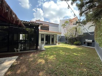 Casa en Fraccionamiento Bugambilias
