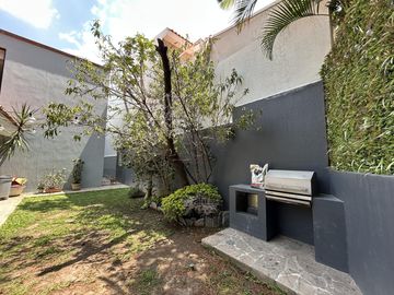 Casa en Fraccionamiento Bugambilias