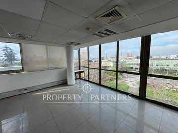 Exclusiva planta completa en pleno centro