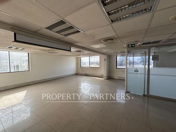 Exclusiva planta completa en pleno centro