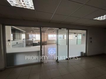 Exclusiva planta completa en pleno centro