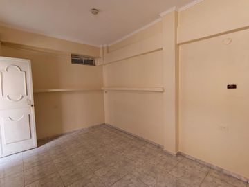 Venta Casa esquinera 5 habitaciones con terraza Durán GinS