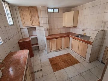 Venta Casa esquinera 5 habitaciones con terraza Durán GinS