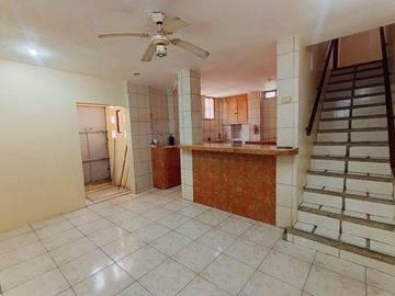 Venta Casa esquinera 5 habitaciones con terraza Durán GinS