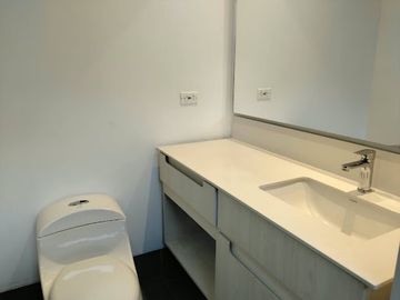 ARRIENDO de APARTAESTUDIO en MedellÃ­n
