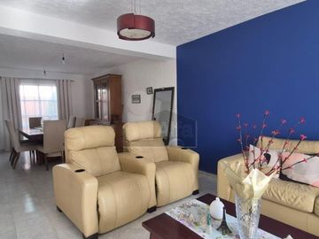 Casa en Venta en Fraccionamiento La Galia, Toluca.