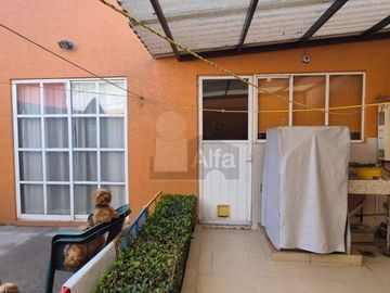 Casa en Venta en Fraccionamiento La Galia, Toluca.