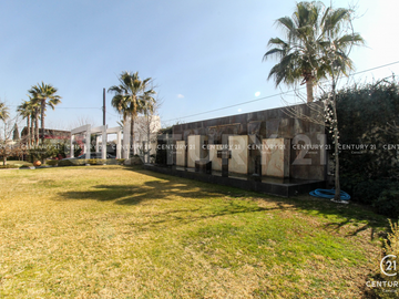 HACIENDA EN VENTA EN AVENIDA PALESTINA CHIHUAHUA, CHIH.