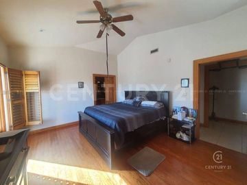 CASA EN VENTA EN RESIDENCIAL SAN FRANCISCO COUNTRY CLUB, CHIHUAHUA CHIH.