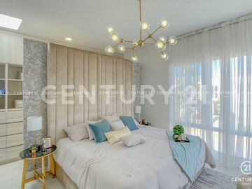 CASA EN VENTA EN BOSQUES DE ALTEA, CHIHUAHUA CHIH.