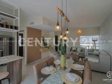CASA EN VENTA EN BOSQUES DE ALTEA, CHIHUAHUA CHIH.