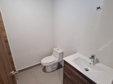 Departamento en Venta en CUMBRES MADEIRA, Monterrey
