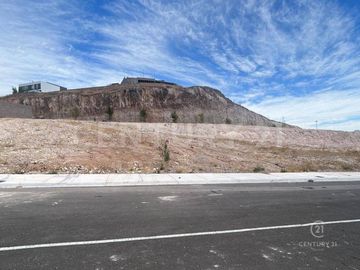 TERRENO EN VENTA EN PASEO DEL VALLE, CHIHUAHUA, CHIH.