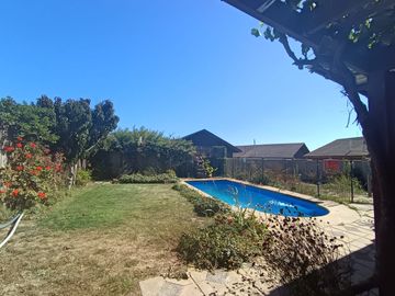 Conjunto turístico cabañas y casa lujosa de veraneo en El Quisco. Alta rentabilidad.