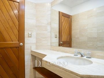 Departamento Flat Frente a Parque | 1er Piso con Terraza en Chacarilla