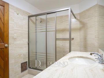 Departamento Flat Frente a Parque | 1er Piso con Terraza en Chacarilla