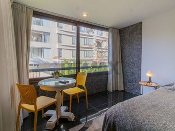 Venta 2D 2B Remodelado en Barrio Las Lilas