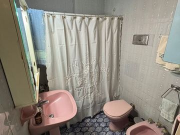 Impecable casa estilo ingles en muy buen estado
