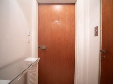 Venta | Semipiso | 4 dormitorios | Hab. de servicio | Cochera fija | Baulera | SUM | Palier privado | Flores