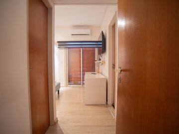 Venta | Semipiso | 4 dormitorios | Hab. de servicio | Cochera fija | Baulera | SUM | Palier privado | Flores