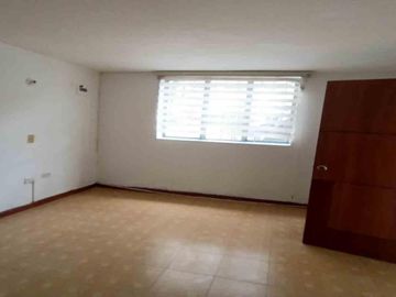 APARTAESTUDIO EN ARRIENDO CHIPRE/MANIZALES