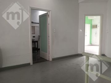 Oficina en S.Fer.-Vias/Centro