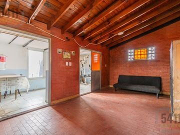 Venta PH 4 ambientes a refaccionar con terraza y gran potencial – Terrada 4300, Villa Pueyrredón