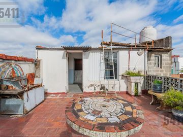 Venta PH 4 ambientes a refaccionar con terraza y gran potencial – Terrada 4300, Villa Pueyrredón