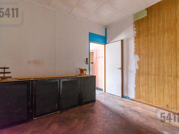 Venta PH 4 ambientes a refaccionar con terraza y gran potencial – Terrada 4300, Villa Pueyrredón