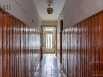 Venta PH 4 ambientes a refaccionar con terraza y gran potencial – Terrada 4300, Villa Pueyrredón
