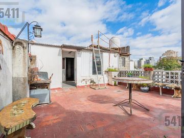 Venta PH 4 ambientes a refaccionar con terraza y gran potencial – Terrada 4300, Villa Pueyrredón