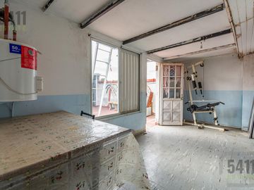 Venta PH 4 ambientes a refaccionar con terraza y gran potencial – Terrada 4300, Villa Pueyrredón