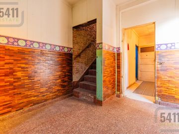 Venta PH 4 ambientes a refaccionar con terraza y gran potencial – Terrada 4300, Villa Pueyrredón