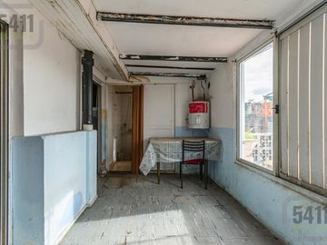 Venta PH 4 ambientes a refaccionar con terraza y gran potencial – Terrada 4300, Villa Pueyrredón