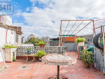 Venta PH 4 ambientes a refaccionar con terraza y gran potencial – Terrada 4300, Villa Pueyrredón