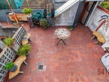 Venta PH 4 ambientes a refaccionar con terraza y gran potencial – Terrada 4300, Villa Pueyrredón