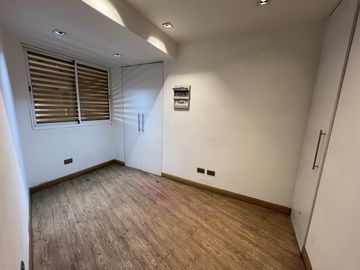 SE VENDE LOCAL COMERCIAL EN REÑACA (CÓD. 604)