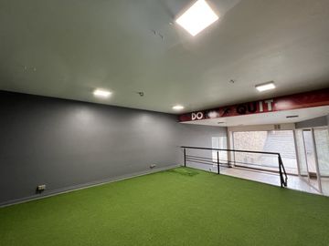 SE VENDE LOCAL COMERCIAL EN REÑACA (CÓD. 604)