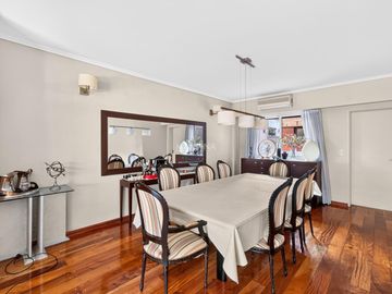 Venta piso 4 ambientes con dependencia, balcón terraza y guardacoches en Las Cañitas