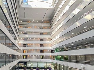 Venta - Alquiler. Oficinas 89 a 186 m² con luz natural – Manuela Sáenz, Puerto Madero
