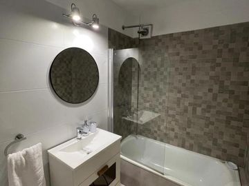 DEPARTAMENTO TRES AMBIENTES-COLEGIALES-ALQUILER TEMPORAL