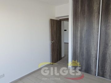 Venta Departamento 2 Amb. Amplios en Ramos Mejía  
